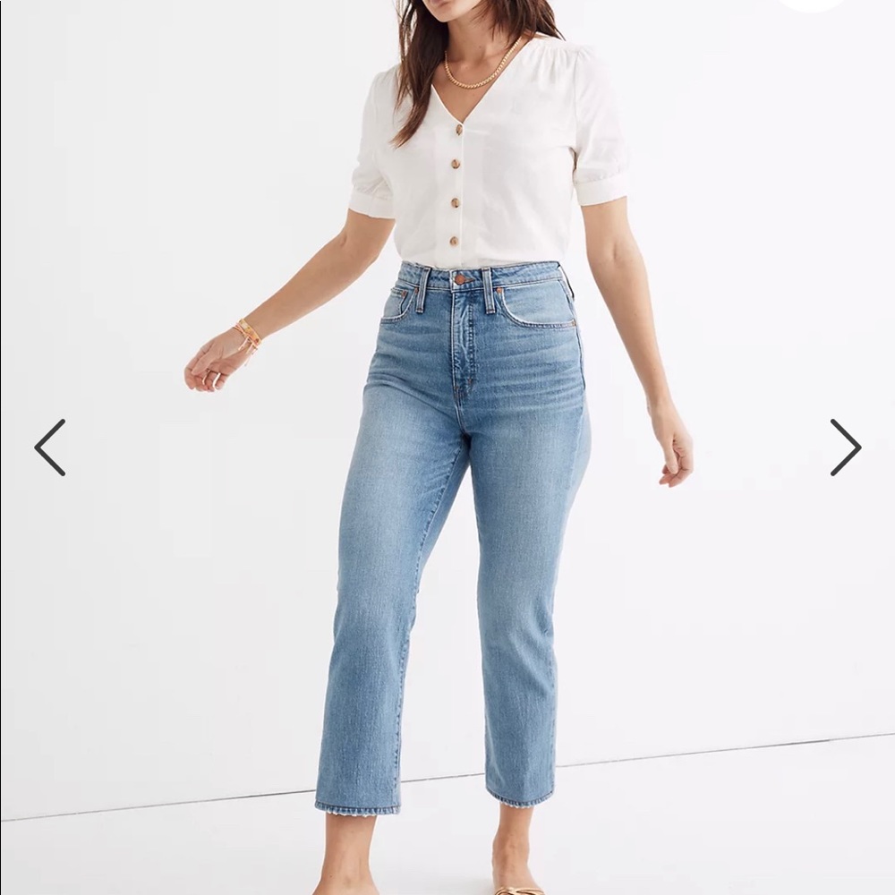 Madewell Petite Curvy Classic Straight Jeans | Meadowland Wash | 30P
